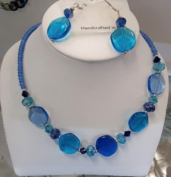 DEVI CRYSTAL BLUE BEADED NECKLACE AND EARRING SET